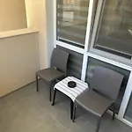 център 1 アパート *