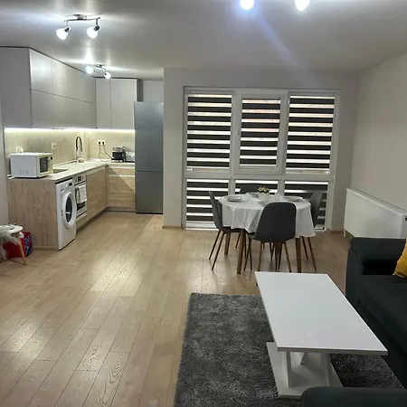 Appartamento център 1 *