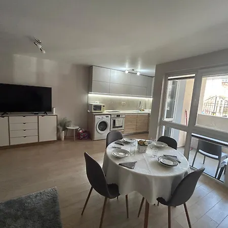 Appartamento център 1