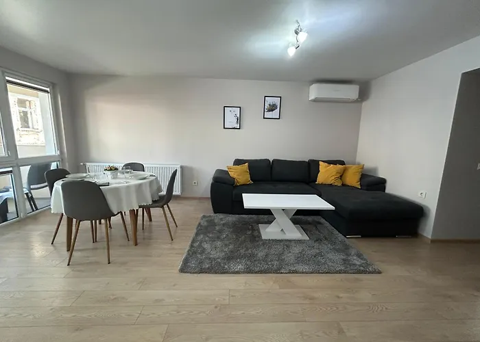 център 1 Сливен