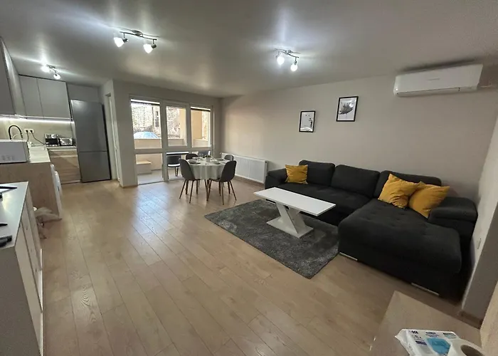 Апартаменты център 1 Сливен